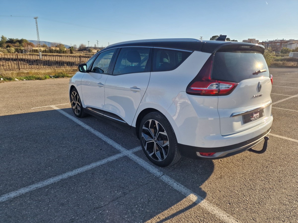 RENAULT SCENIC