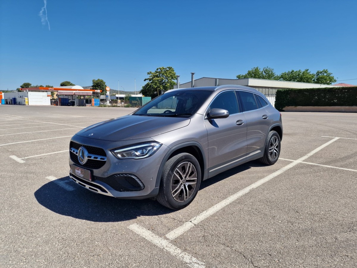 MERCEDES GLA 200D