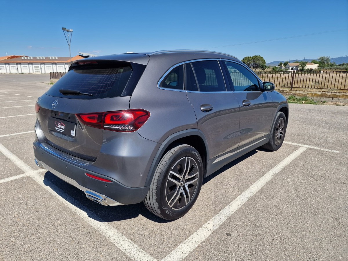 MERCEDES GLA 200D