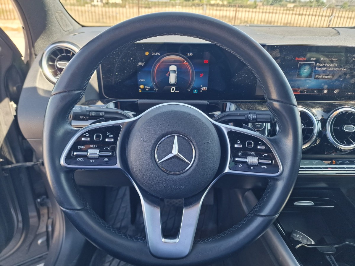 MERCEDES GLA 200D