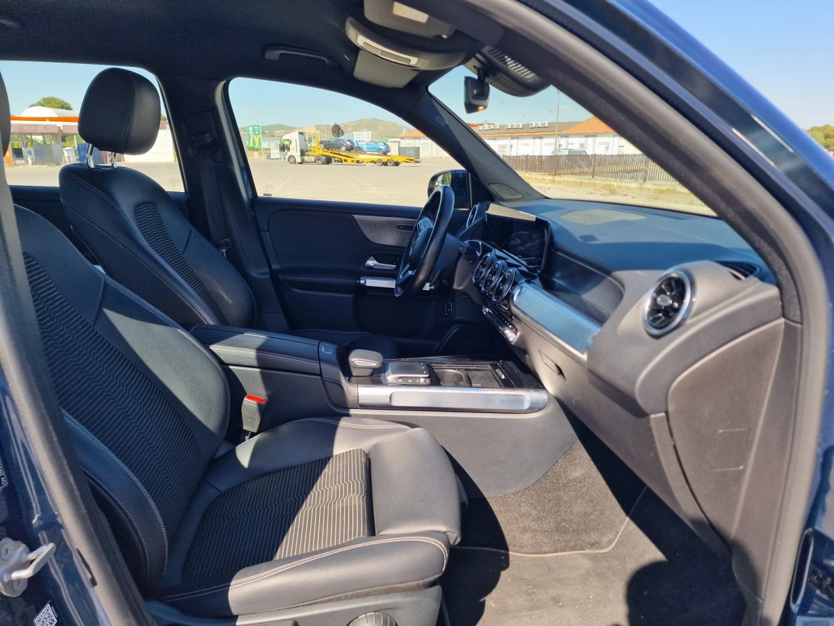 MERCEDES GLB