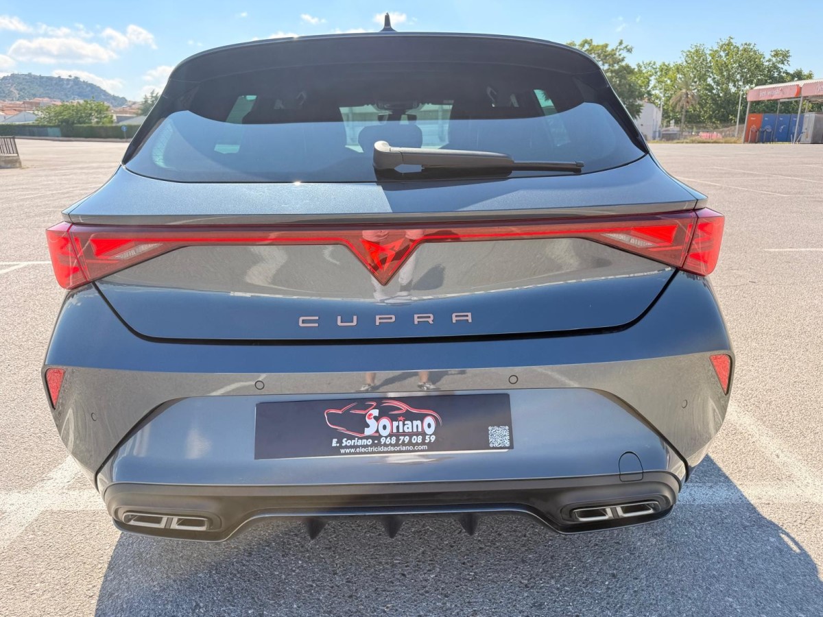 CUPRA LEON