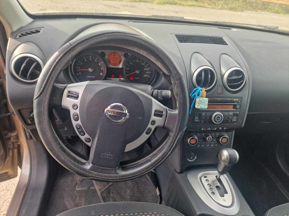 NISSAN QASHQAI