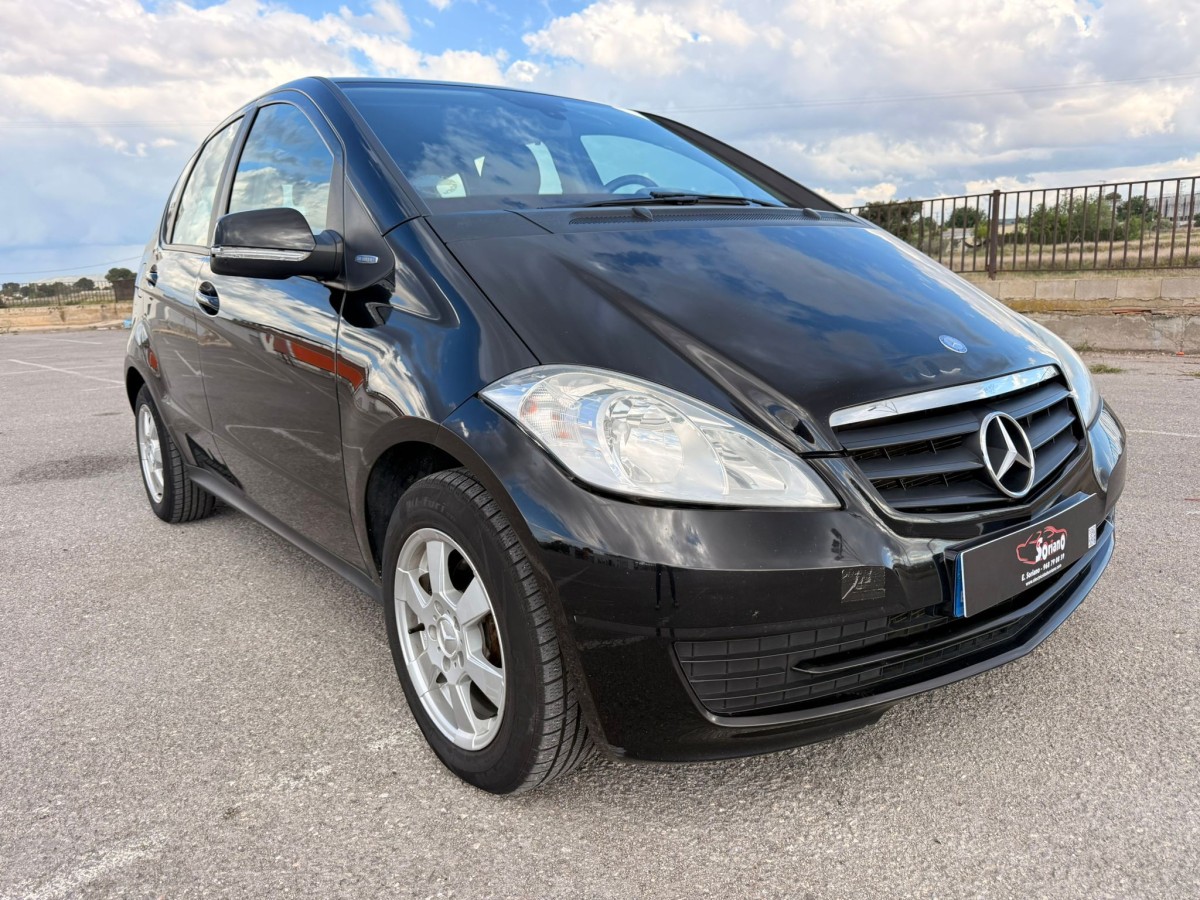 MERCEDES A160
