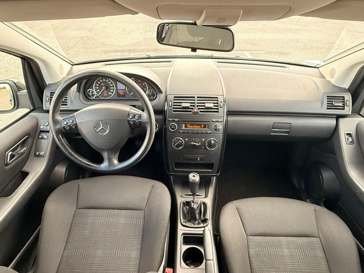 MERCEDES A160