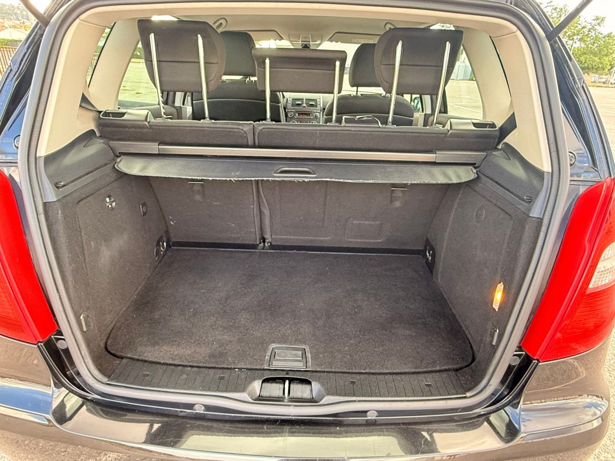MERCEDES A160